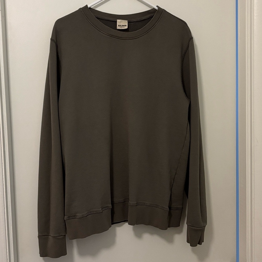 Men’s Baldwin Sweatshirt Size Medium